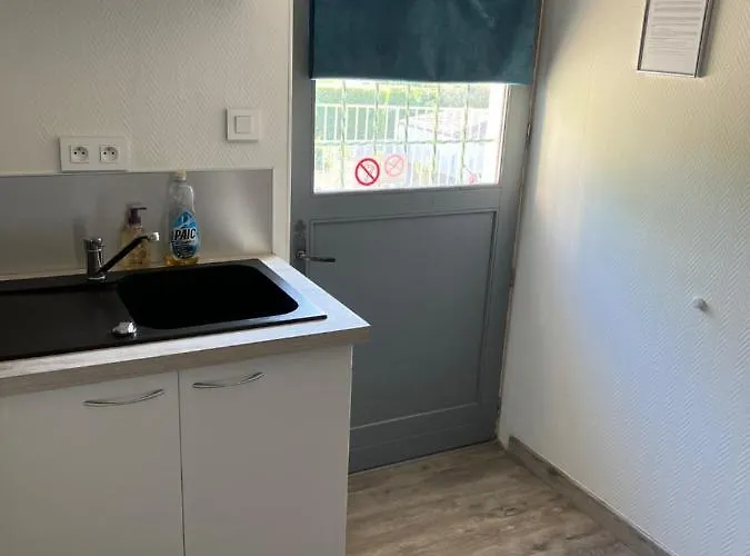 Fonctionnel 아파트 망들리유 라 나플