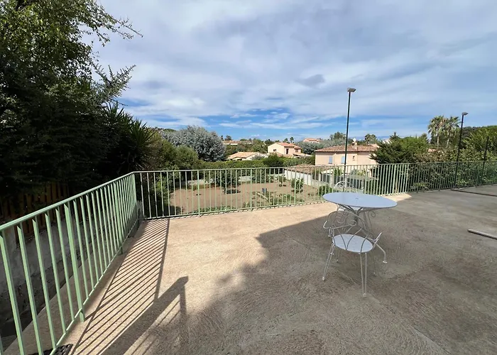 Fonctionnel 아파트 망들리유 라 나플